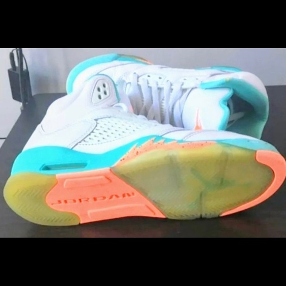 Jordan’s retro 11 - Picture 3 of 4